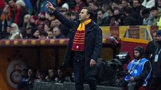 Okan Buruk, derbiye 4 de�i�iklikle ��kt�