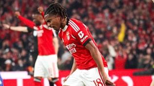 Benfica, Porto kar��s�nda geri d�nd�