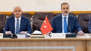 �ki Bakandan TBMM'de '�ran' brifingi