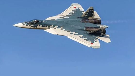 30 adet Su-57 sava� u�a�� havaliman�na geldi