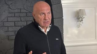 Y�ksel Y�ld�r�m ile Fenerbah�e trib�nleri aras�nda kavga!