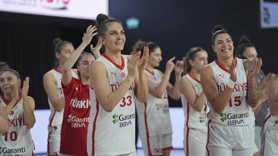A Milli Kad�n Basketbol Tak�m�'n�n D�nya Kupas� Elemeleri kadrosu a��kland�