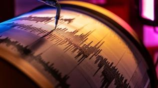 Denizli'de 5.1 b�y�kl���nde deprem