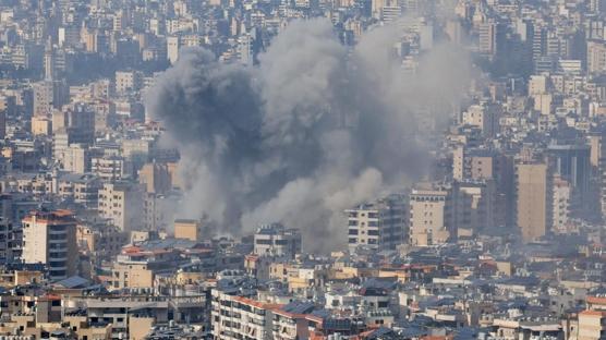 Haydut �srail ordusundan L�bnan'�n g�neyindeki bir k�ye s�rg�n emri! Sald�r�yla tehdit ettiler