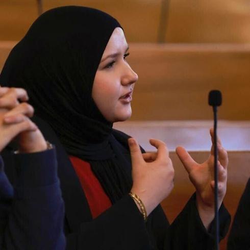 �svi�re'de T�rk vatanda�� �elik, Z�rih Belediye Meclisi'ne se�ilen ilk ba��rt�l� �ye oldu