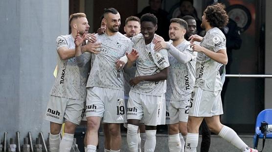 Kocaelispor, Ey�pspor'u tek golle ge�ti