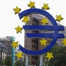 Sava� endi�esi piyasalar� vurdu: Yat�r�mc� g�venini sarst�