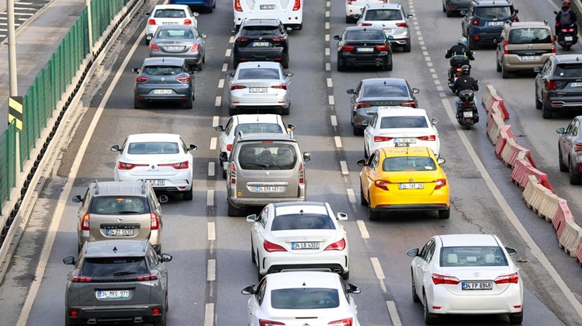 43 ilin ge�i� g�zergah�nda plaka mesaisi! 1 Nisan'a kadar s�re verildi