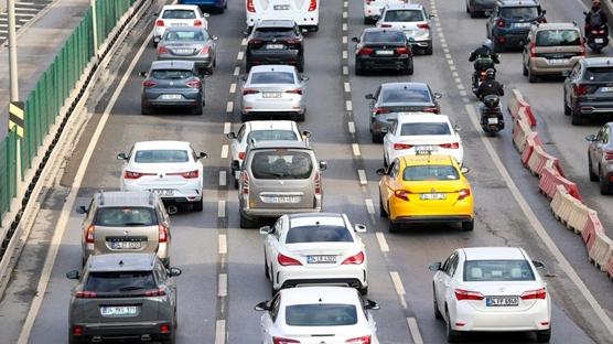 43 ilin ge�i� g�zergah�nda plaka mesaisi! 1 Nisan'a kadar s�re verildi