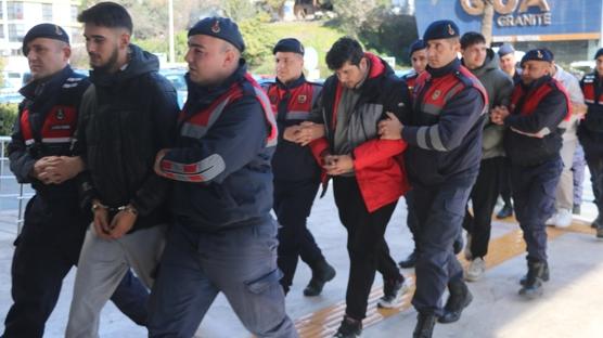 Antalya'da doland�r�c�l�k �etesi ��kertildi: �ok say�da g�zalt� var