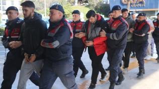 Antalya'da doland�r�c�l�k �etesi ��kertildi: �ok say�da g�zalt� var