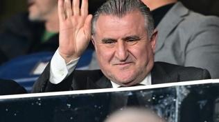 Bakan Osman A�k�n Bak, Galatasaray - Liverpool ma��n� trib�nden takip etti