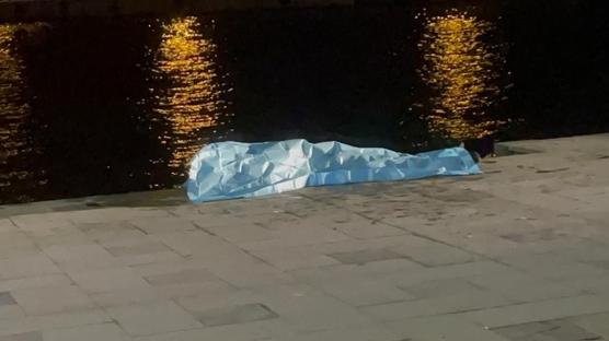 Denizde cans�z beden! Bek�iler fark etti