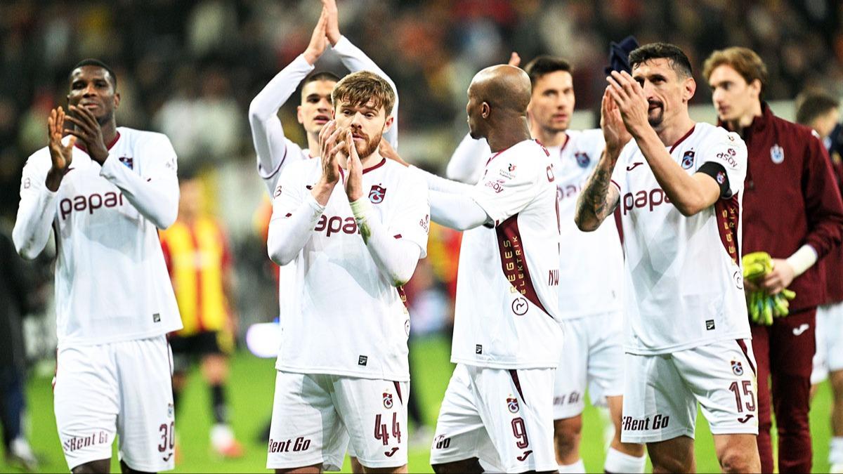 Deplasmandan 3 puanla d�nd�