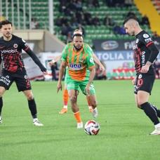 Gen�lerbirli�i, galibiyeti unuttu