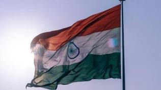 Hindistan'dan LPG hamlesi: Yasa y�r�rl��e girdi