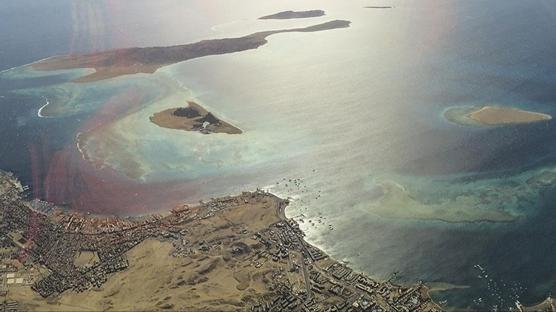 �ran'dan H�rm�z Bo�az� resti: E�er ��pheniz varsa yakla��n ve deneyin