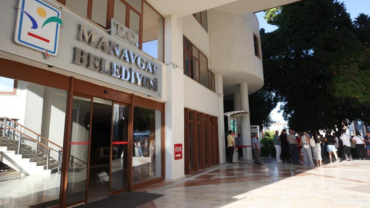 Manavgat Belediyesi'ne yolsuzluk soru�turmas�nda yeni dalga: 36 ��pheli daha g�zalt�na al�nd�