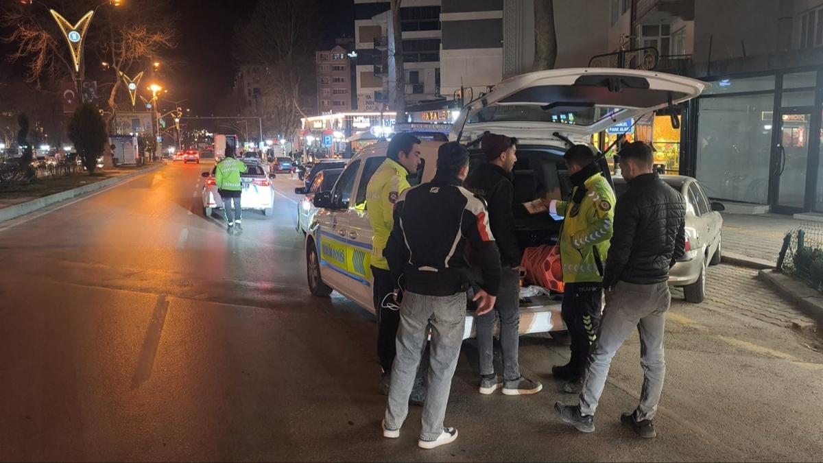 Otomobiliyle drift yapt�: 140 bin lira ceza