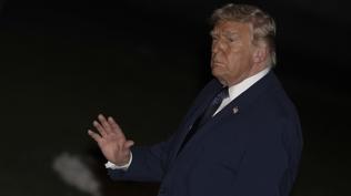 Trump'tan �ran'a tehdit: Yirmi kat daha sert �ekilde vururuz