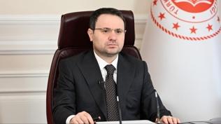 'Mahkeme salonlar�nda siyasi �ov yap�lmaz'