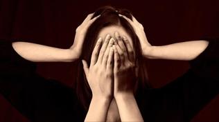 Hayatta zorluk ��karan ki�iler daha h�zl� ya�land�r�yor