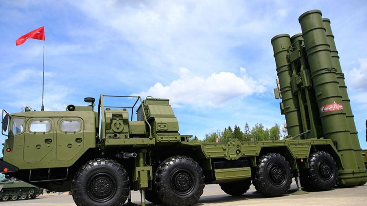 TBMM Milli Savunma Komisyonu Ba�kan� Akar'dan kritik S-400 mesaj�