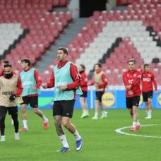 Rayo Vallecano, Samsunspor haz�rl�klar�n� tamamlad�