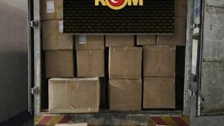 Ticaret Bakanl���'ndan b�y�k operasyon! Milyar liral�k ka�ak e�ya yakaland�