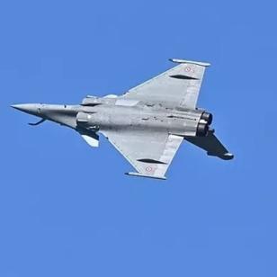 Israrla Rafale sava� u�aklar�n� istiyorlar