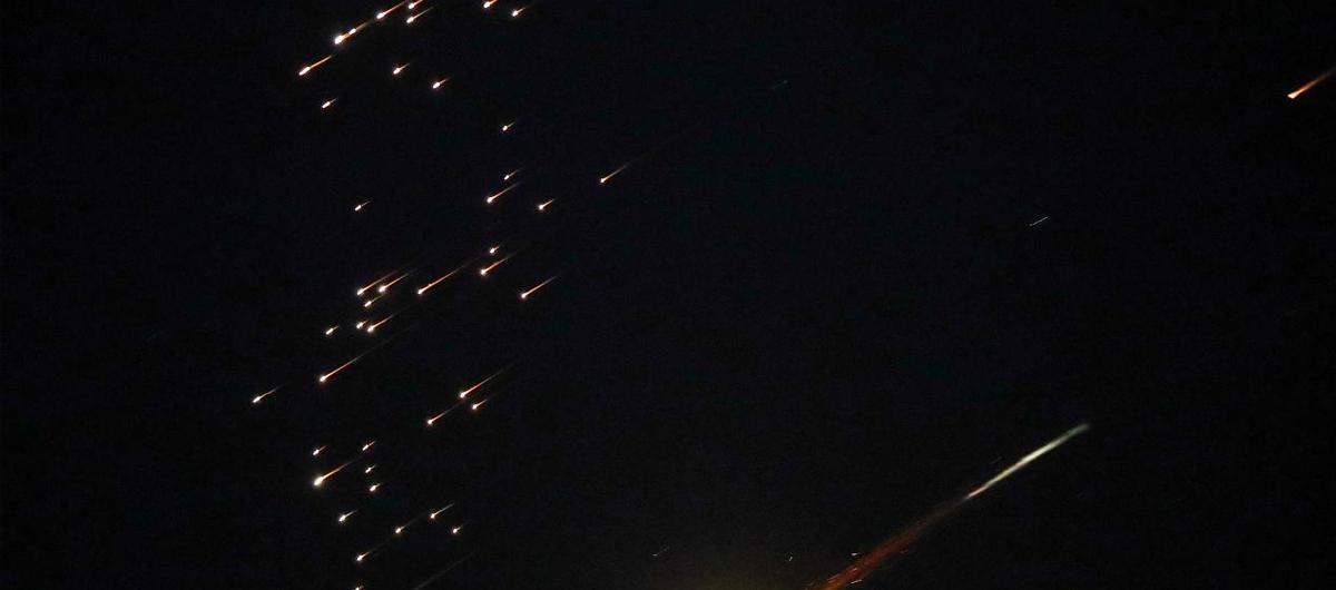 �srail'de sirenler susmuyor! �ran misilleme sald�r�lar� ba�latt�