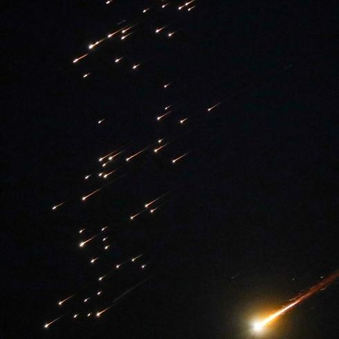 �srail'de sirenler susmuyor! �ran misilleme sald�r�lar� ba�latt�