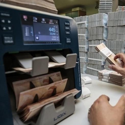 KKM'de gerilme s�r�yor! Mevduat 2 milyar�n alt�na indi