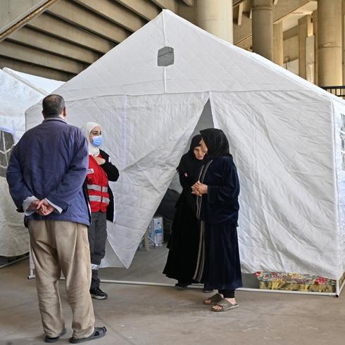 Binlerce L�bnanl� evinden oldu: �srail zulm� Ramazan'da da s�r�yor