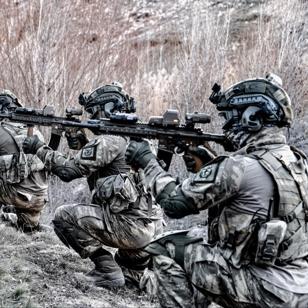 T�rk ordusu itiraf�! Bat�l� �lkelerin yapamad���n� T�rkiye ba�ard�