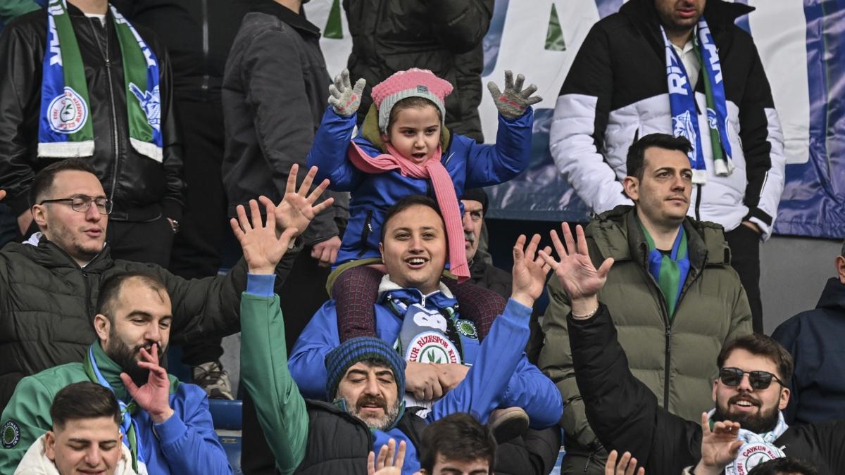 Trabzonspor-�aykur Rizespor ma��na konuk tak�m taraftarlar� al�nmayacak