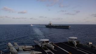 ABD'nin dev u�ak gemisi vuruldu! B�lgeden sessizce ka�t�lar