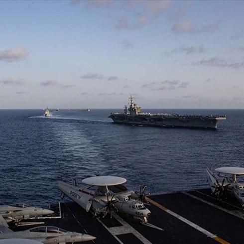 ABD'nin dev u�ak gemisi vuruldu iddias�