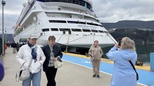 Astoria Grande 91'inci kez Amasra'ya demirledi: 75 bin turisti a�an kruvaziyer hatt� b�y�yor