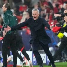 Benfica, Mourinho'nun cezas�na itiraz edecek