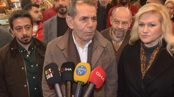 Dursun �zbek depremzedelerle iftarda bulu�tu