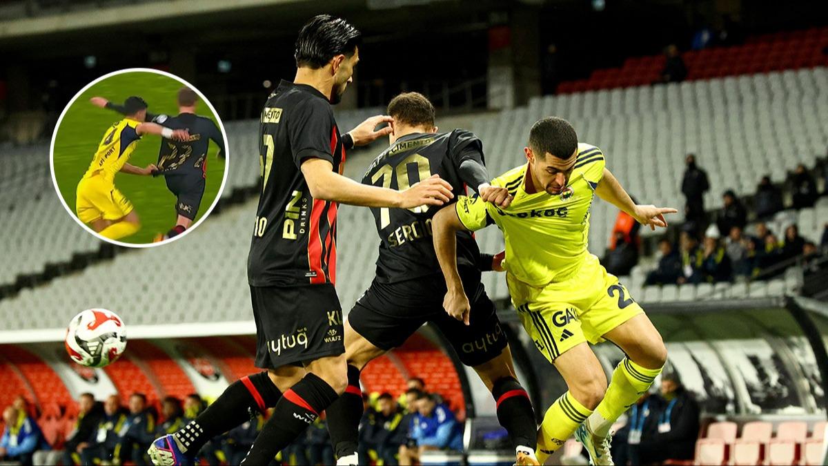 Fatih Karag�mr�k penalt� bekledi