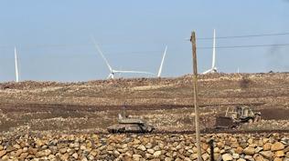 �srail ihlallerine devam ediyor: Suriye'de iki k�ye bask�n