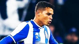 Thiago Silva tarihe ge�ti