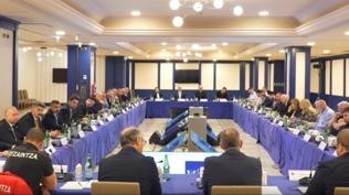 UEFA finalleri �ncesi g�venlik toplant�s� Bilbao'da yap�ld�