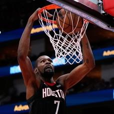 Alperen �eng�n'�n oynamad��� ma�ta Rockets galip