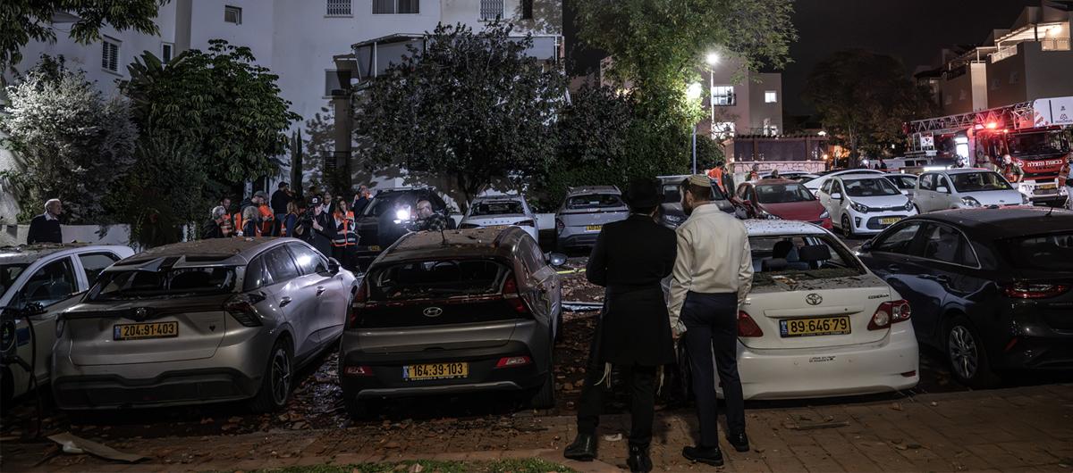 �ran ve Hizbullah e� zamanl� zamanl� sald�rd�! �srail'e f�ze ve roket ya�d�