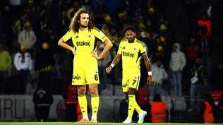 Karagümrük'ten Fenerbahçe'ye zirve yolunda ağır darbe