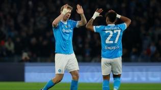 Napoli geriden gelip kazandı