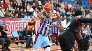 Trabzonspor, Manisa Basket'i �eki�meli ma�ta devirdi